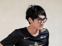 一竞技-包含Karsa连续十二场比赛得分超过逆转，TES挑战极限！的词条