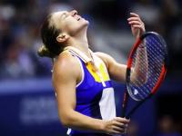 一竞技- 持续失利引发热议！，莎拉波娃在巴塞罗那比赛中持续失利上演精彩一战